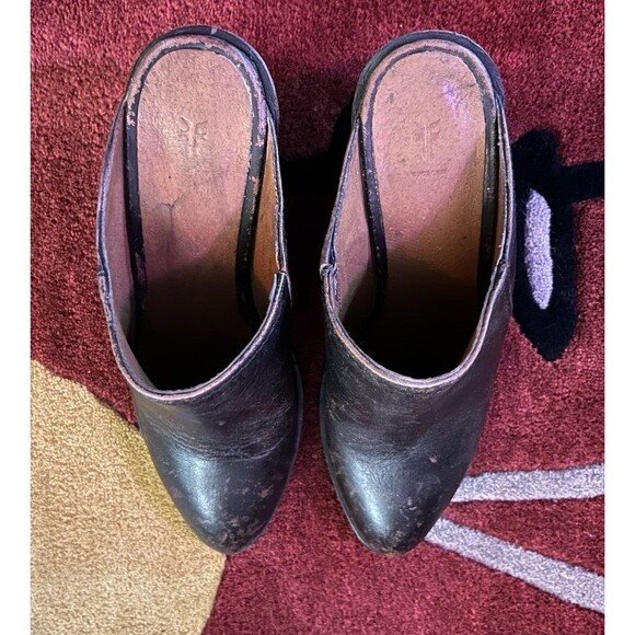 *NEW* Frye Distressed Serena Mule in Black Sz 8 - Picture 7 of 11